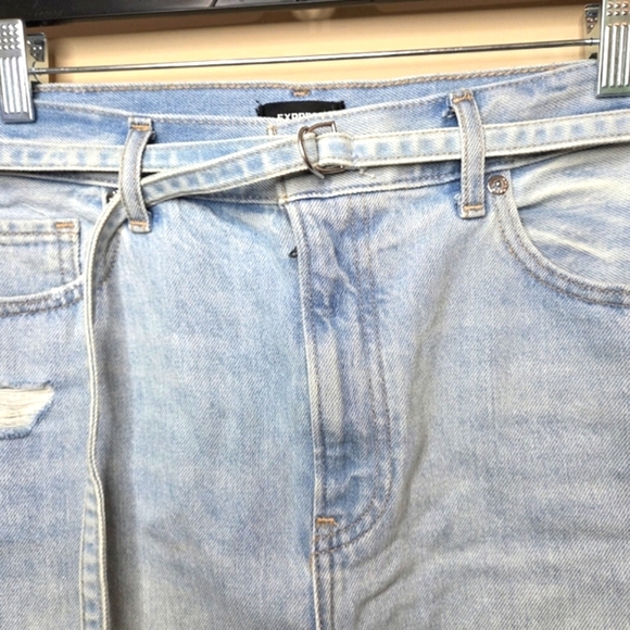 Express  Women's Size 10 90's Baggy Bermuda Shorts Light Blue New No Tag - Picture 3 of 11